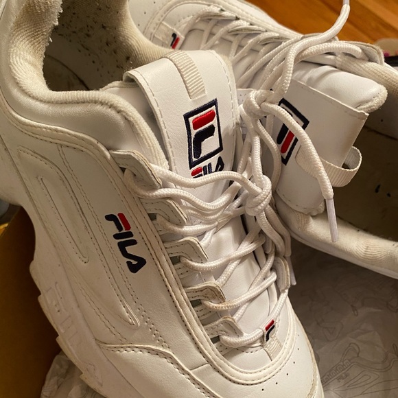 Fila Distruptor II. Size 9. Gently Used. - Picture 3 of 5